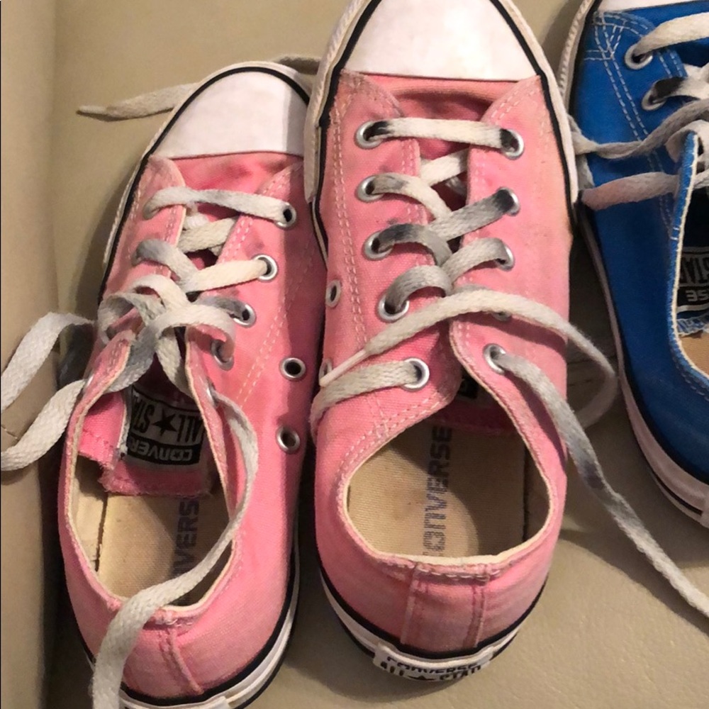 Lot of 3 kids all star converse chuck Taylor’s